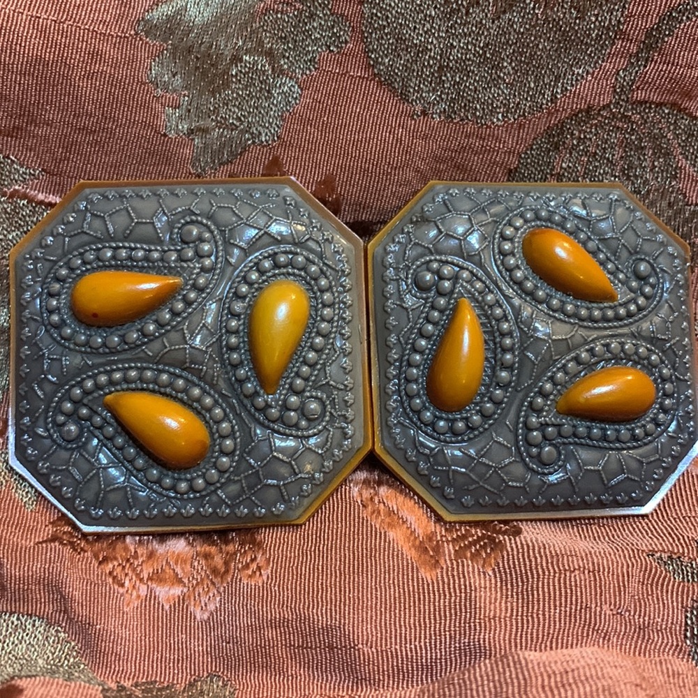 Vintage Belt Buckle